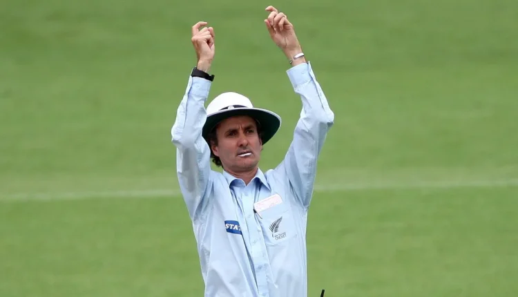 چیمپنز ٹرافی کے دوران 90 میٹر سے لمبا چھکا مارنے پر 6 کی بجائے 8 رنز دینے کی تجویز